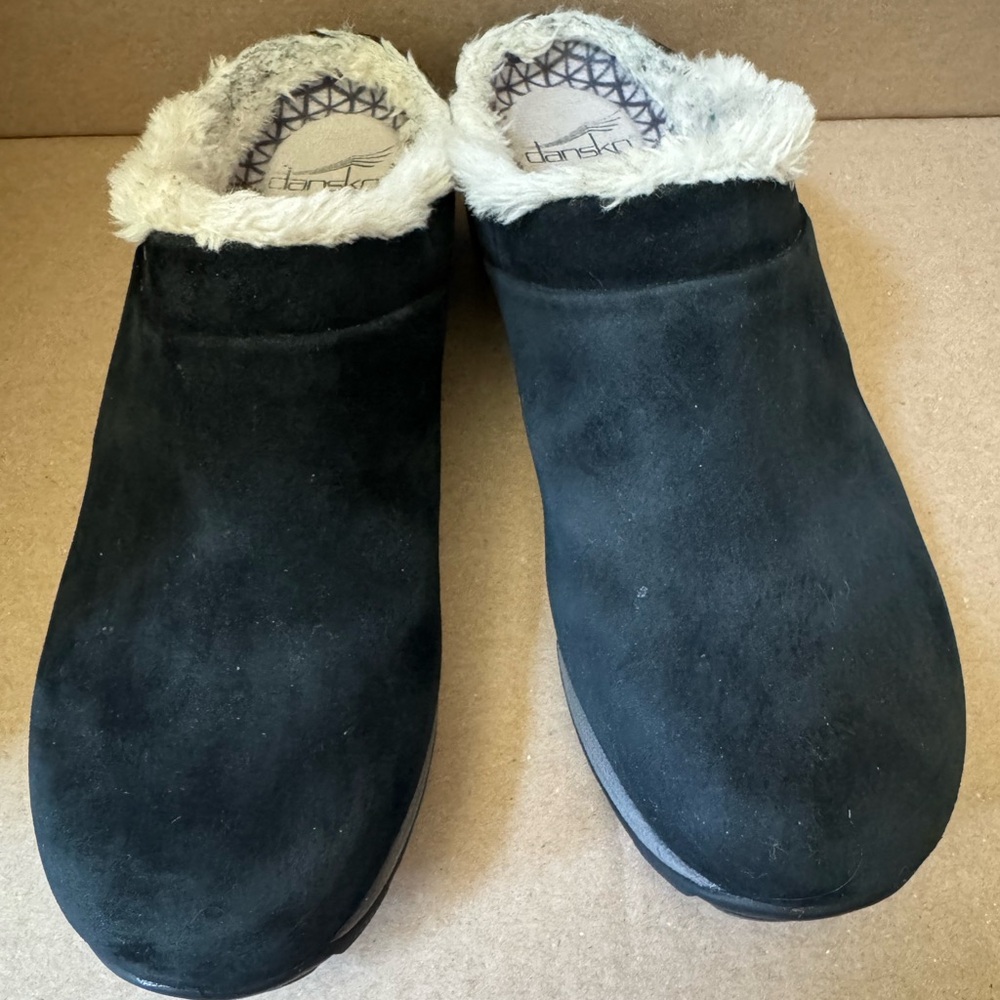 Dansko Black Mules With Plush Lining And Sturdy S… - image 1
